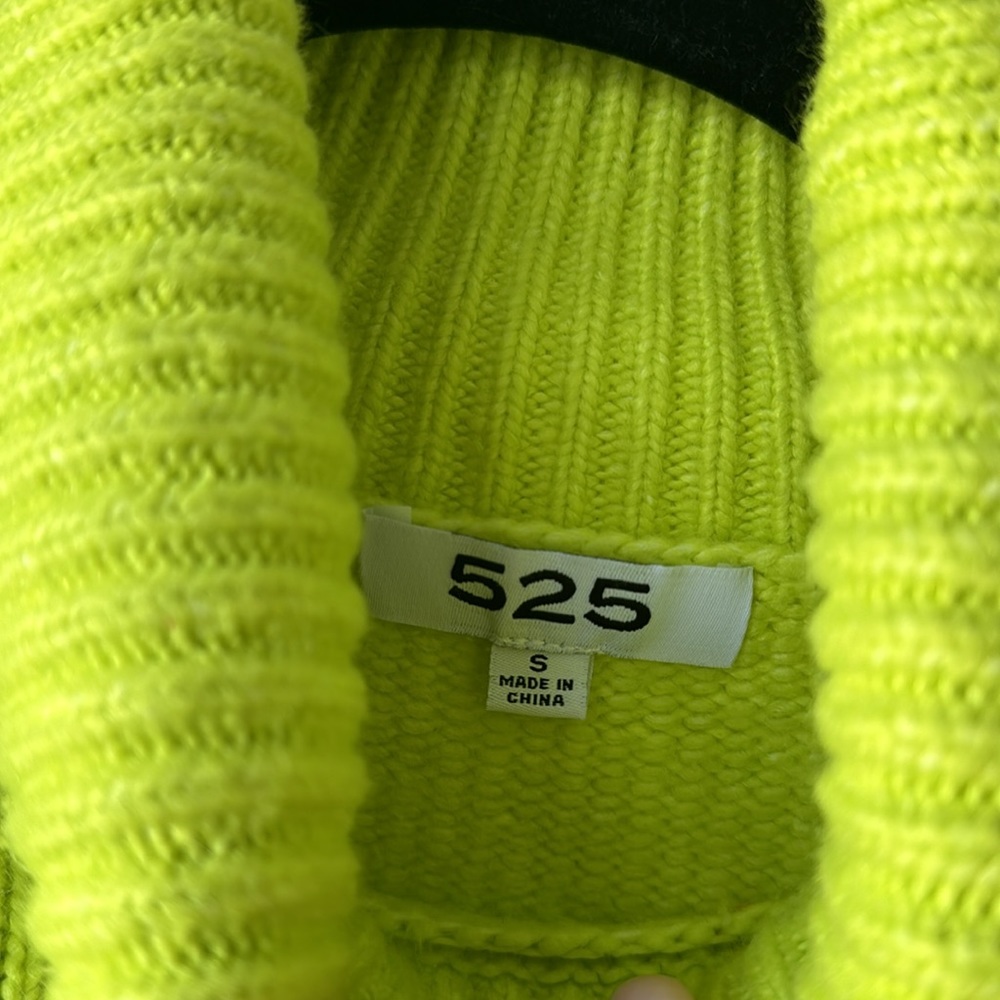 525 America Women's Relaxed Turtleneck Sweater - Picture 6 of 7